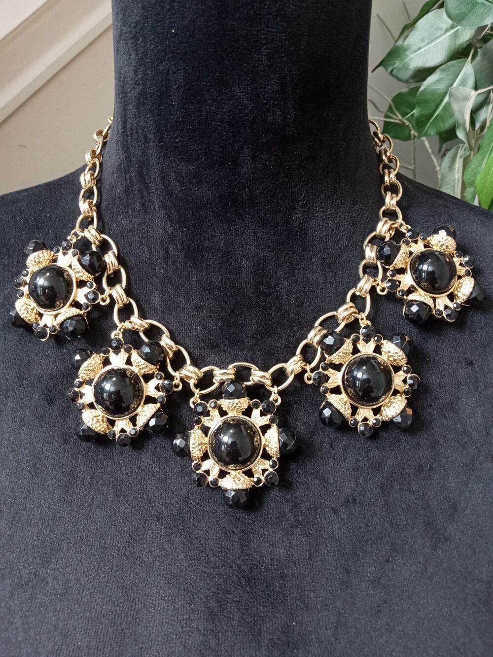 Vintage Gold Tone Floral Statement Bib Necklace Chunky Glam Wedding